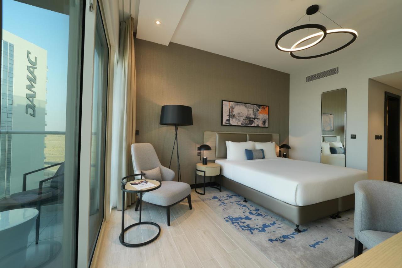 Damac Hills 2 Hotel, An Edge By Rotana Hotel Dubai Ngoại thất bức ảnh