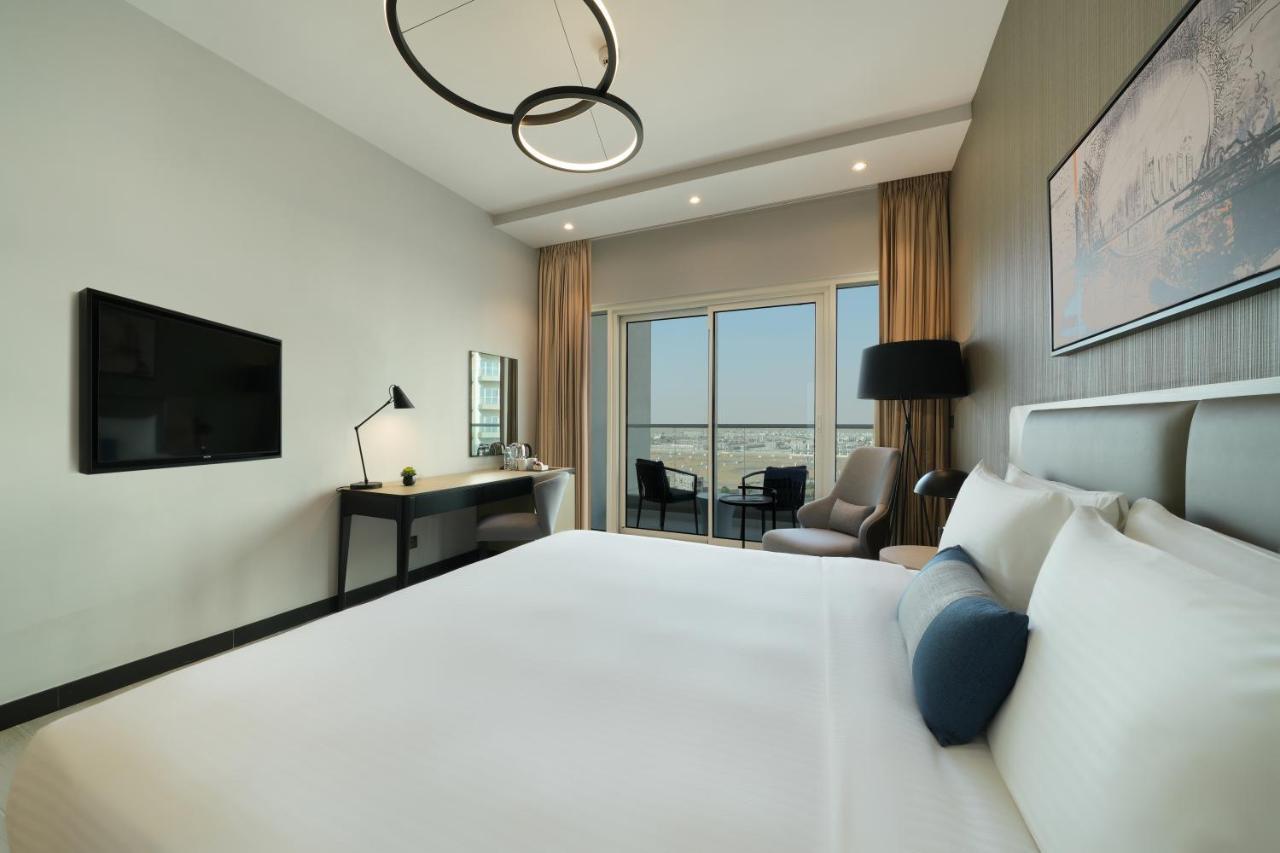 Damac Hills 2 Hotel, An Edge By Rotana Hotel Dubai Ngoại thất bức ảnh