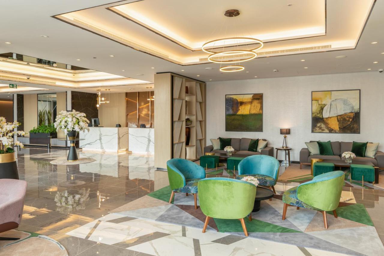 Damac Hills 2 Hotel, An Edge By Rotana Hotel Dubai Ngoại thất bức ảnh